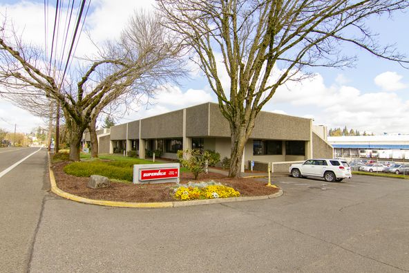 6433 SE Lake Rd, Milwaukie, OR 97222